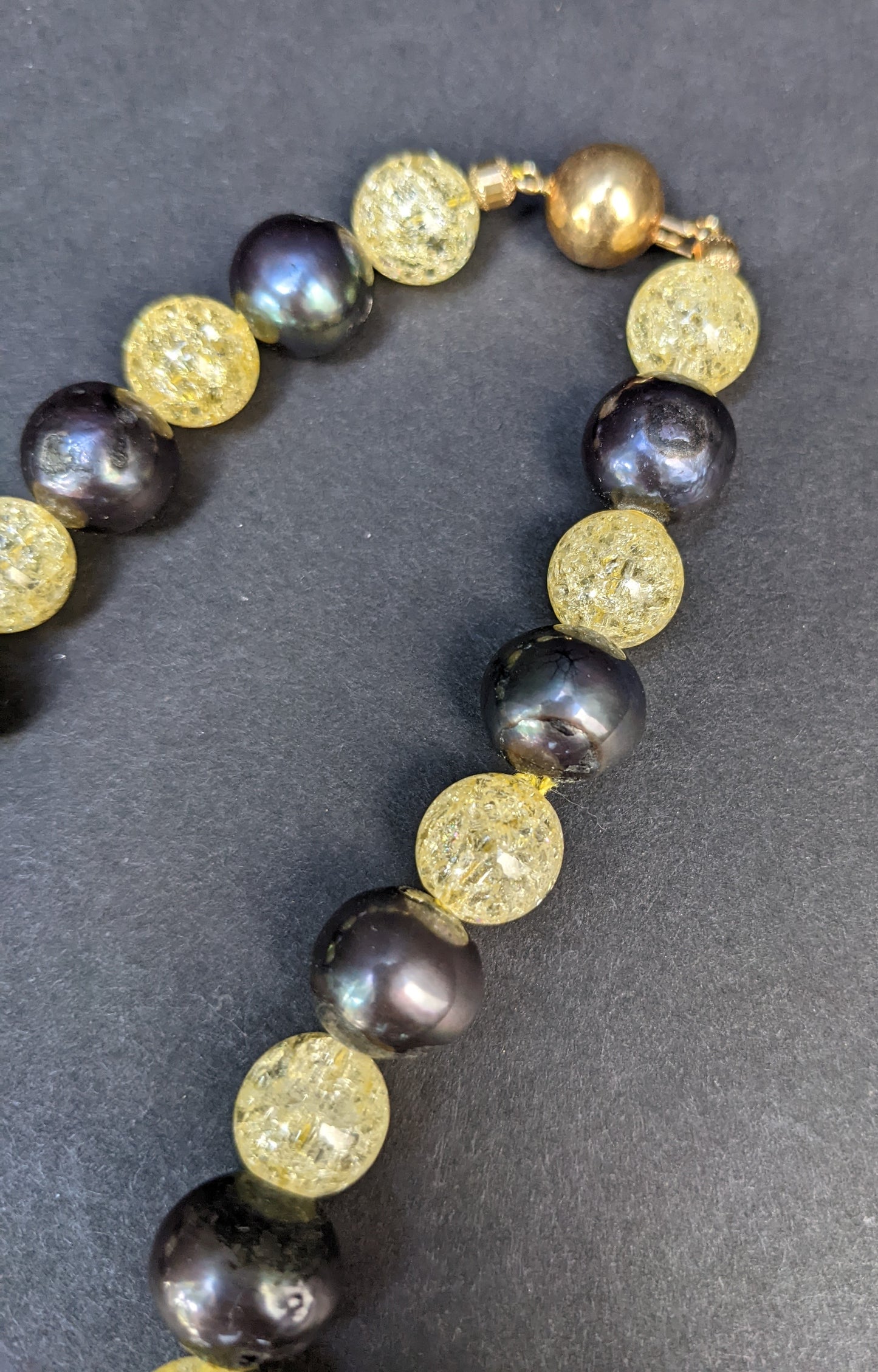 Grey Pearl Lemon Quartz 14kt Necklace