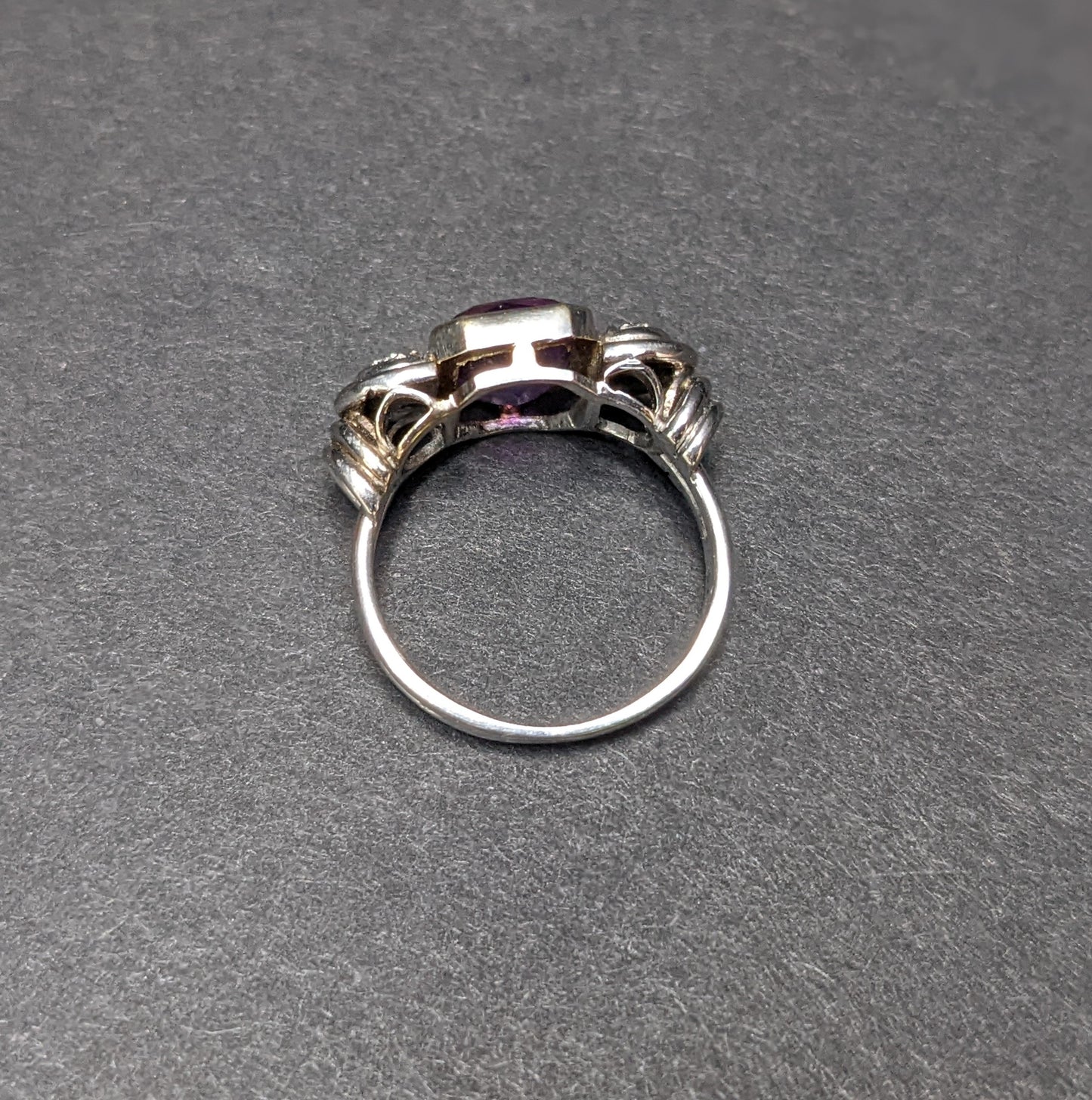 14kt White gold amethyst and diamonds 3 stone ring Art Deco German
