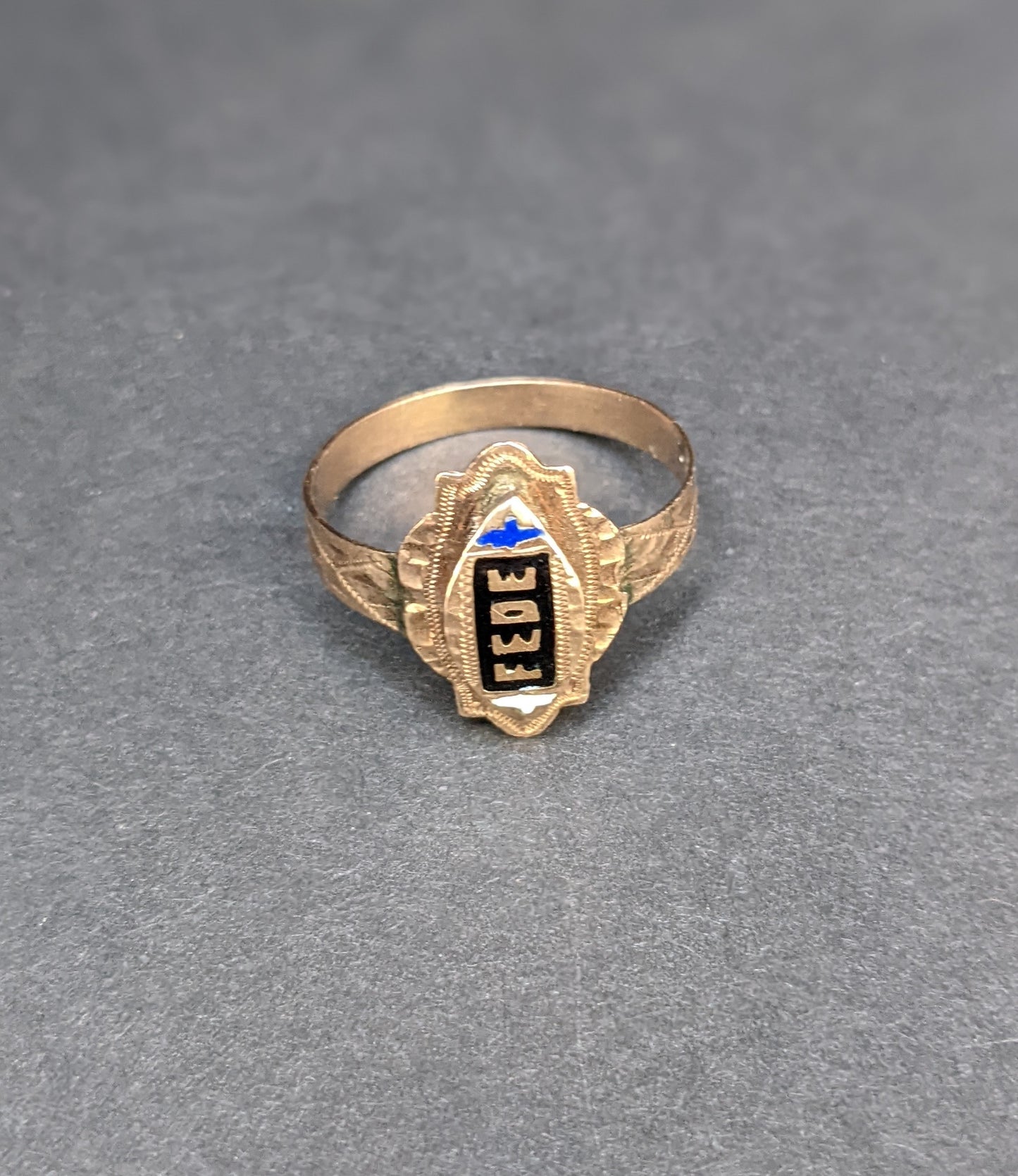 Fede ring 9k English