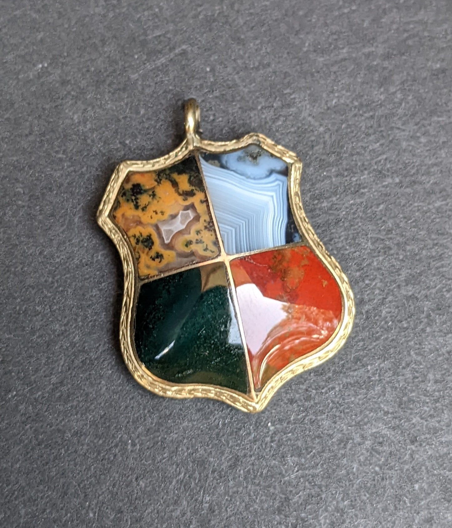 9k Scottish Locket Shield Shape with Agate, Bloodstone, Carnelian