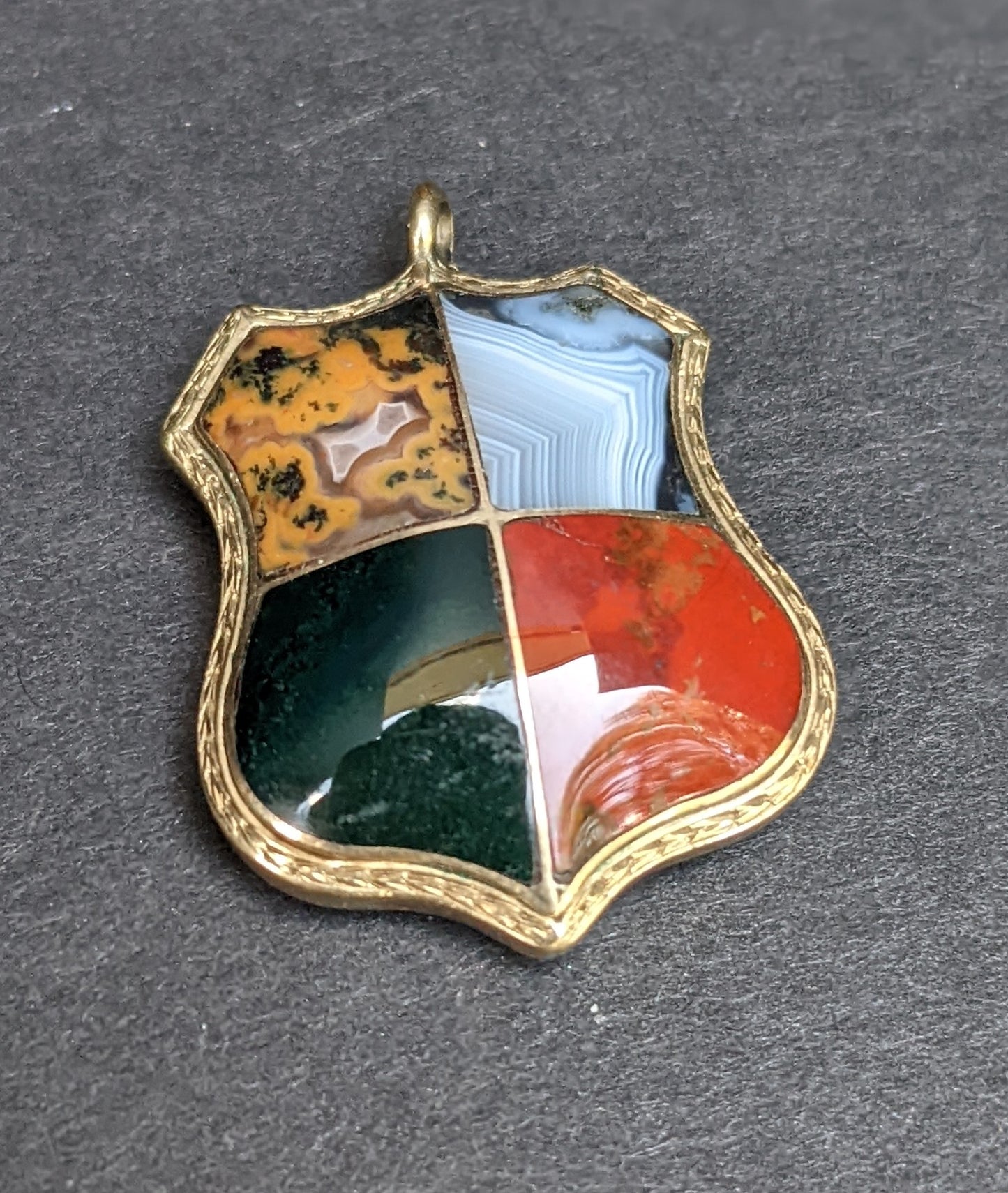 9k Scottish Locket Shield Shape with Agate, Bloodstone, Carnelian