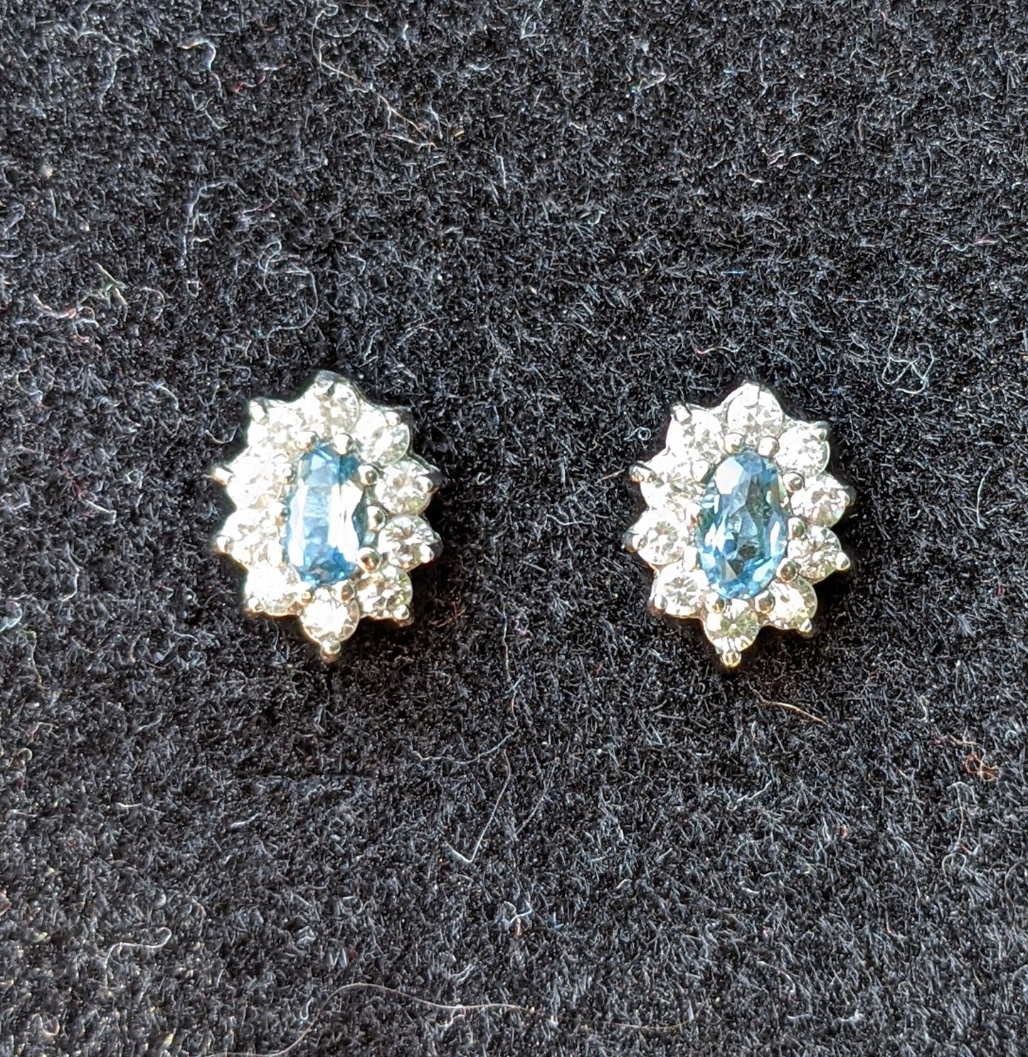 9k Diamond and aquamarine earrings