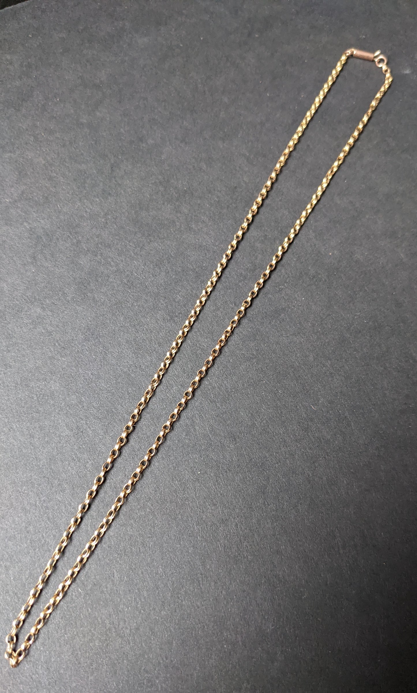 9k Victorian chain with barrel clasp