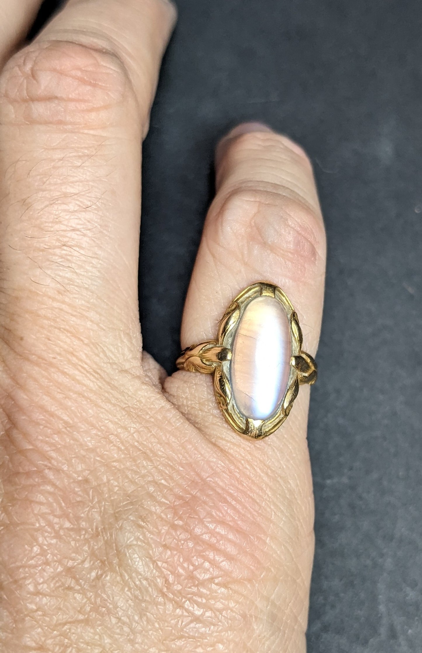 Moonstone Art Nouveau ring 14k
