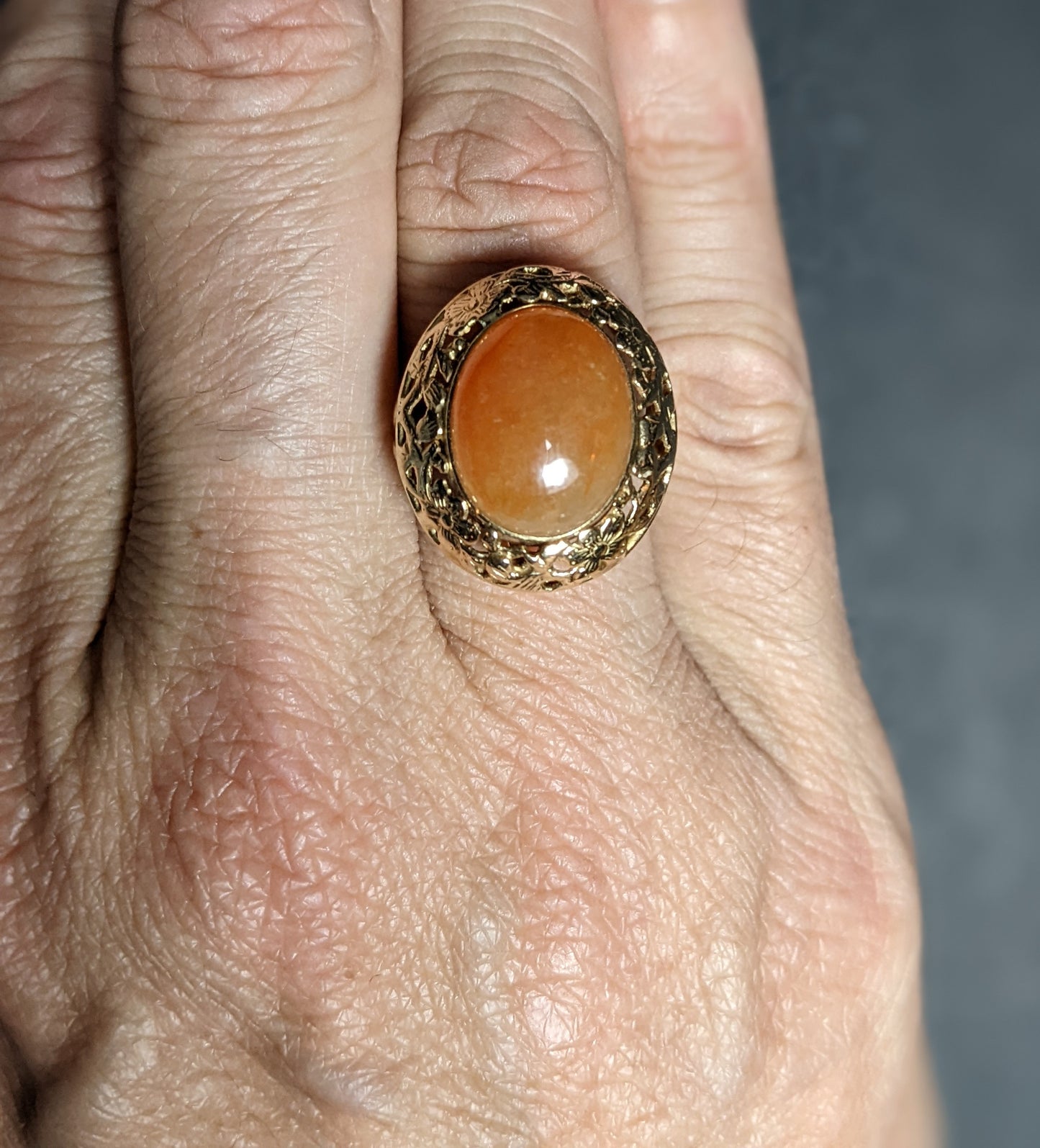 14kt Vintage Asian Carnelian Ring