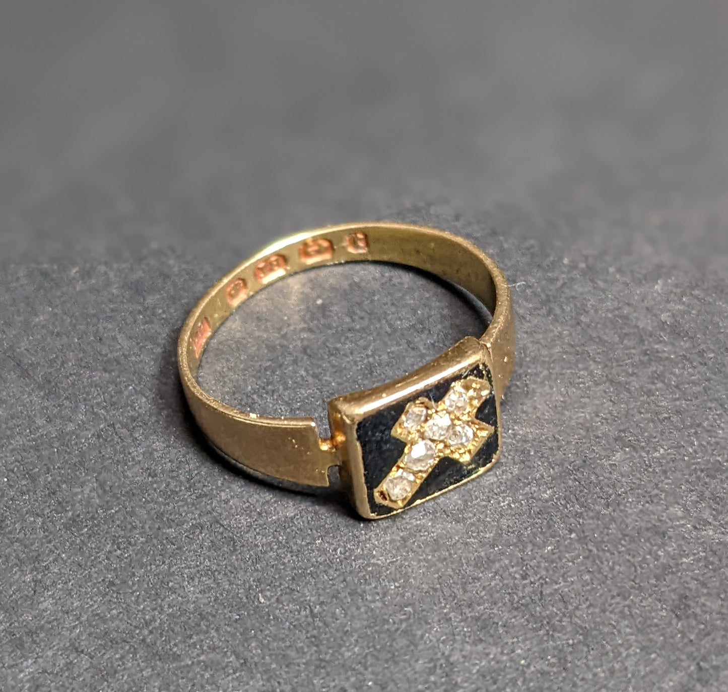 English 18k Cross enamel and diamond mourning ring