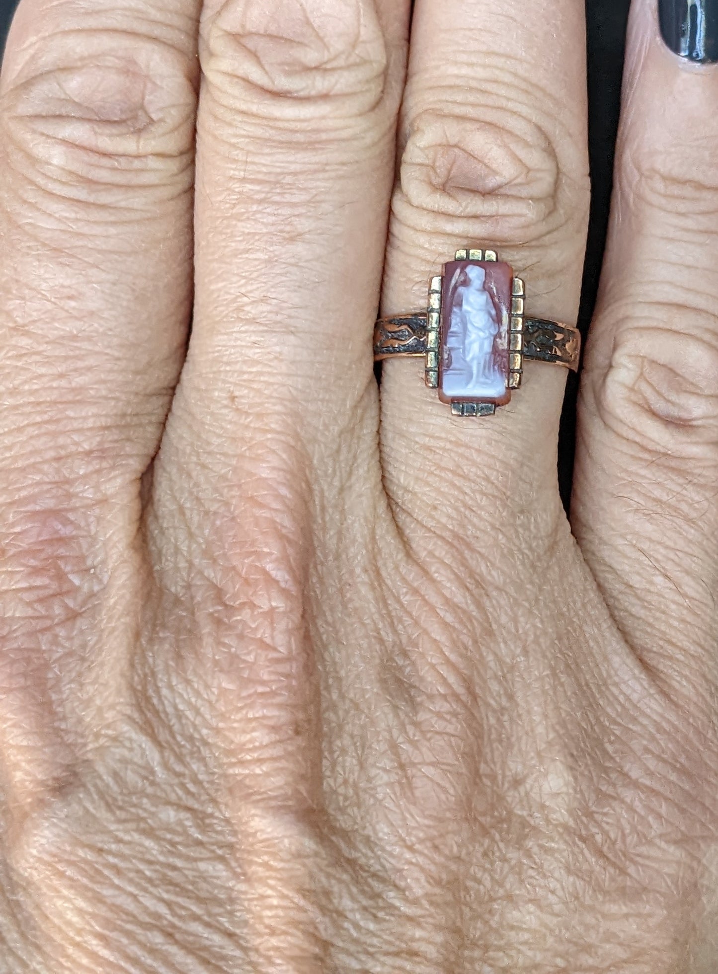 14K rose gold Victorian carved agate cameo ring