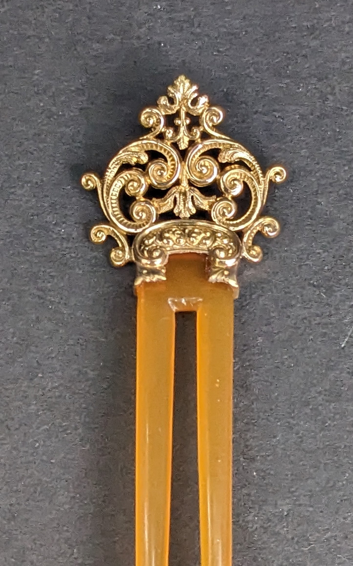 14kt Gold and Celluloid Hair Pin