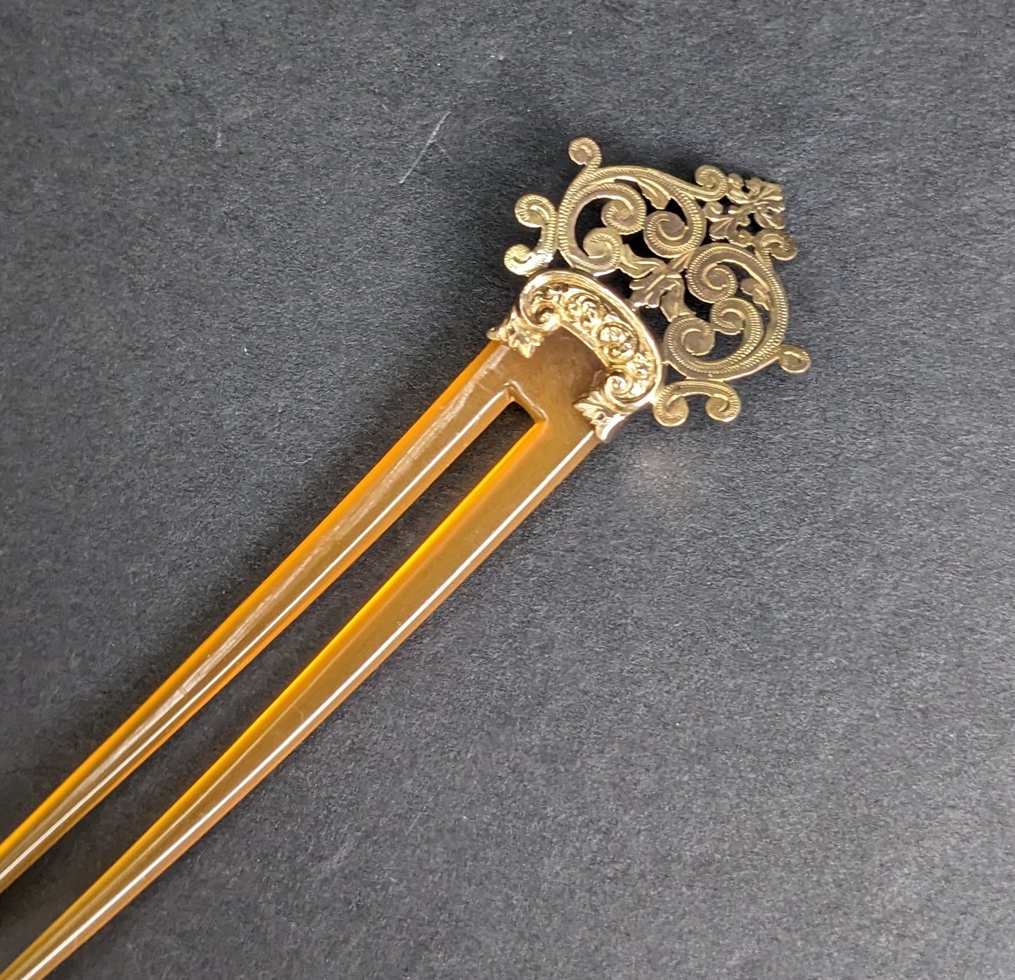 14kt Gold and Celluloid Hair Pin