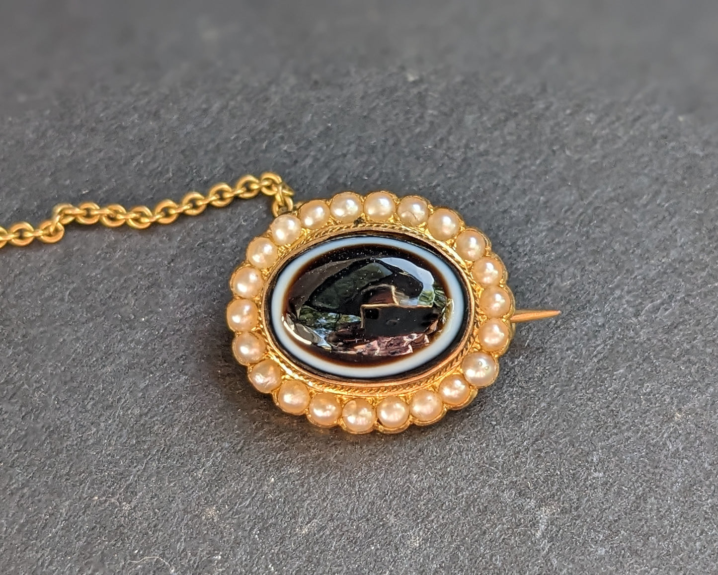 Bullseye agate with seed pearl rim brooch