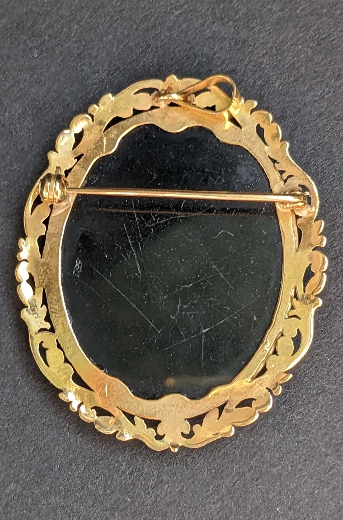 Large Pietra Dura Brooch/Pendant with Grape motif