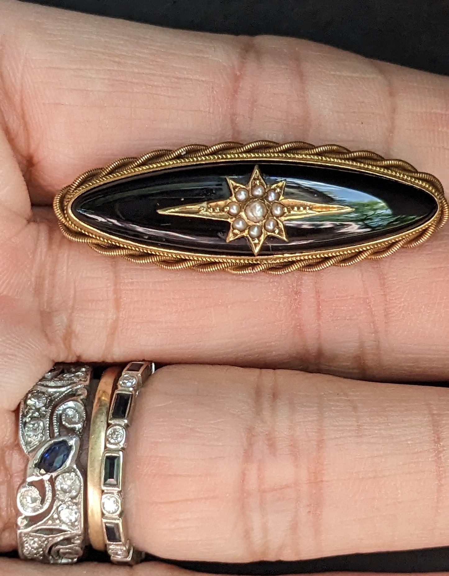 Long Oval 12Kt Onyx Mourning Brooch with Braid and Seed Pearl Starburst