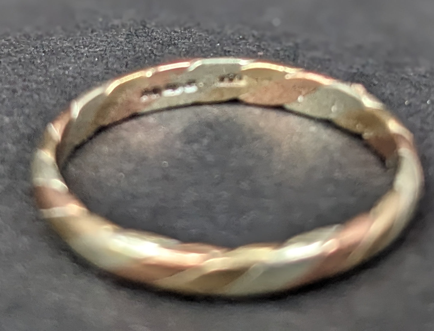 Tricolor Gold Band 9Kt