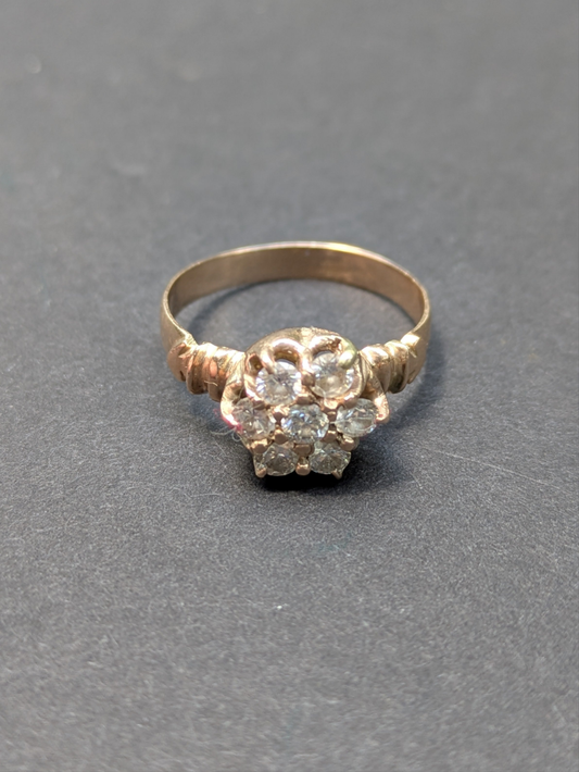 14kt Yellow Gold 7 Diamond Cluster Ring