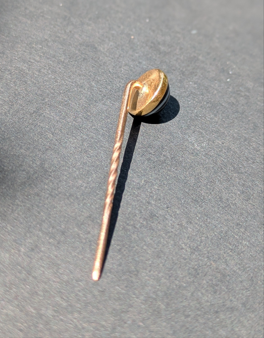 18kt French Cravat Pin with Bull's Eye Agate