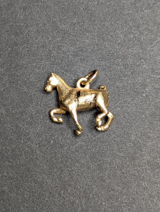 14kt Prancing Horse Charm