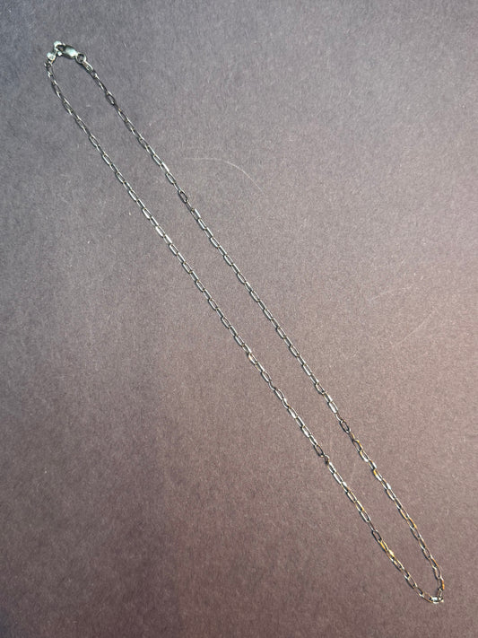 18k White Gold Paperclip Chain