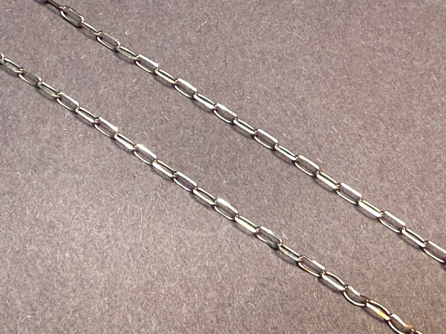 18k White Gold Paperclip Chain