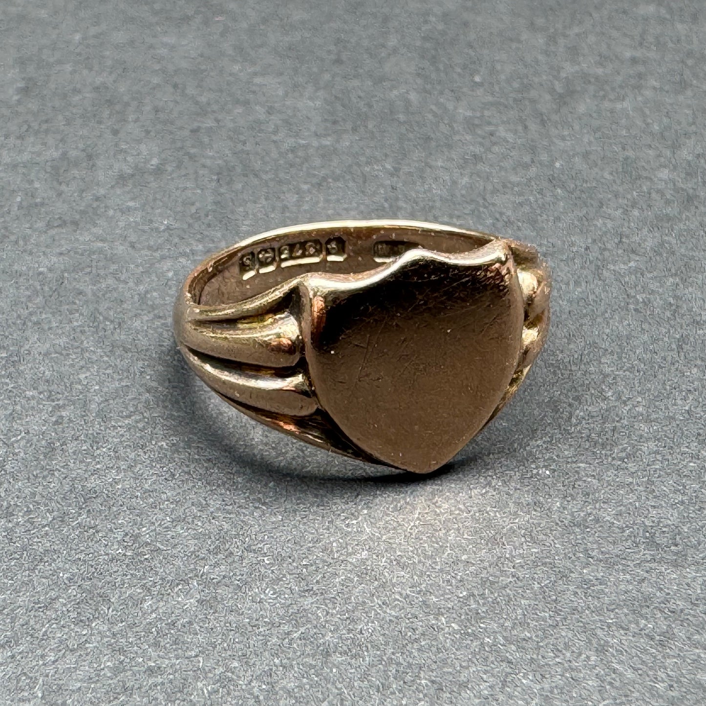 9k Rose Gold 1917 English Signet Ring