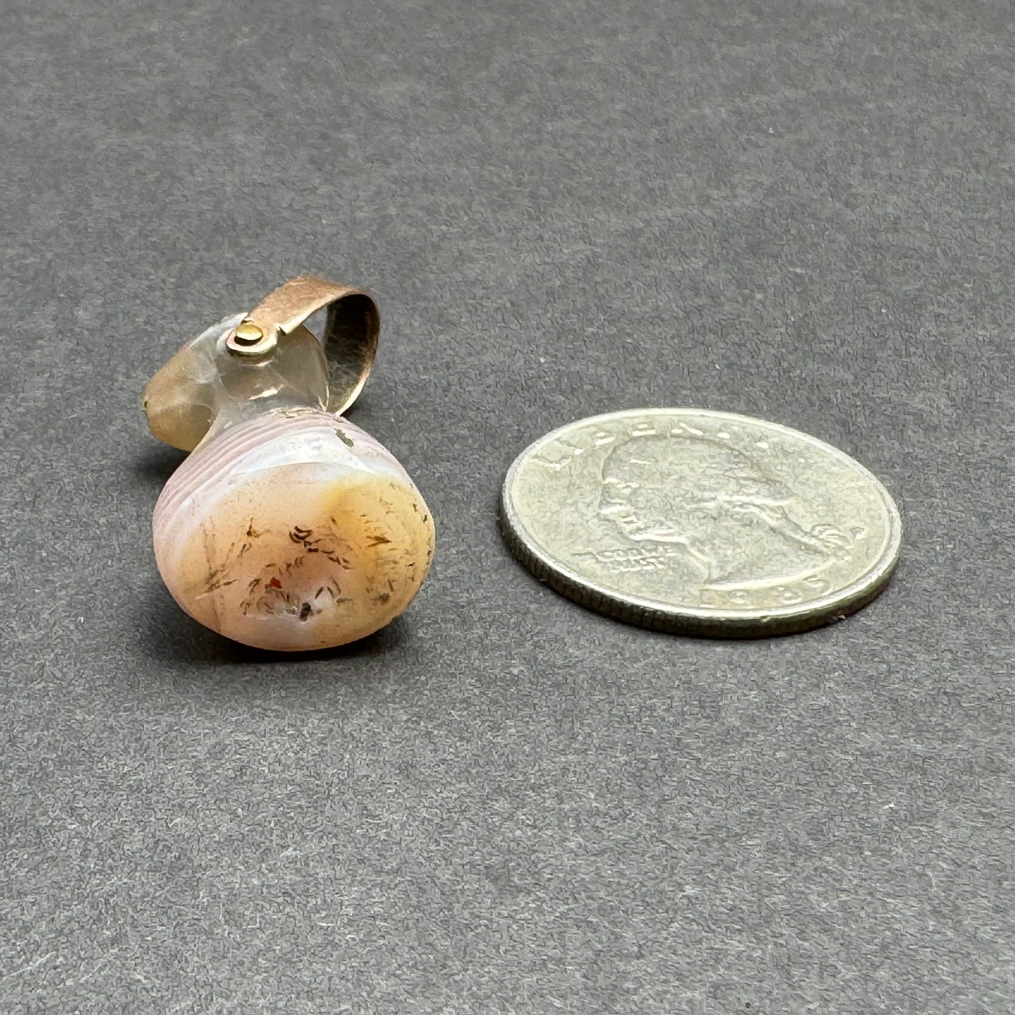 Agate and Rose Gold Intaglio Pendant