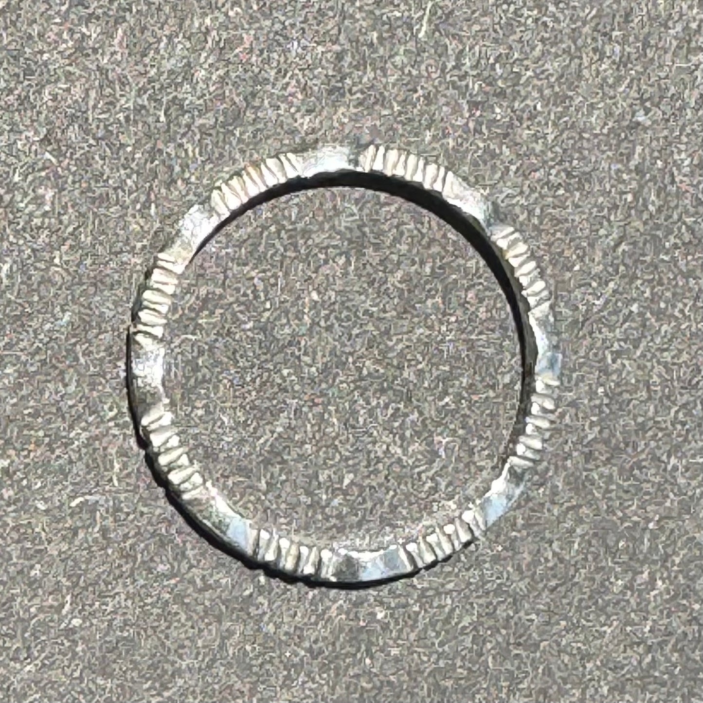 Thin Scalloped Platinum Band (3)