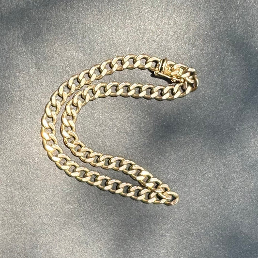 9K Flat Curb Bracelet