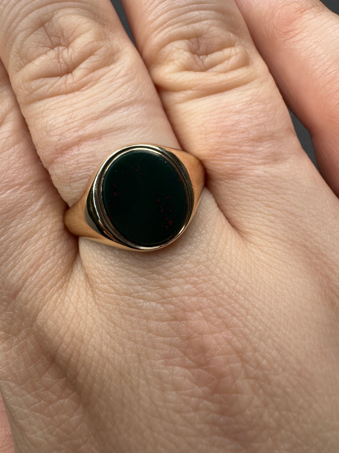 9k large oval bloodstone signet ring