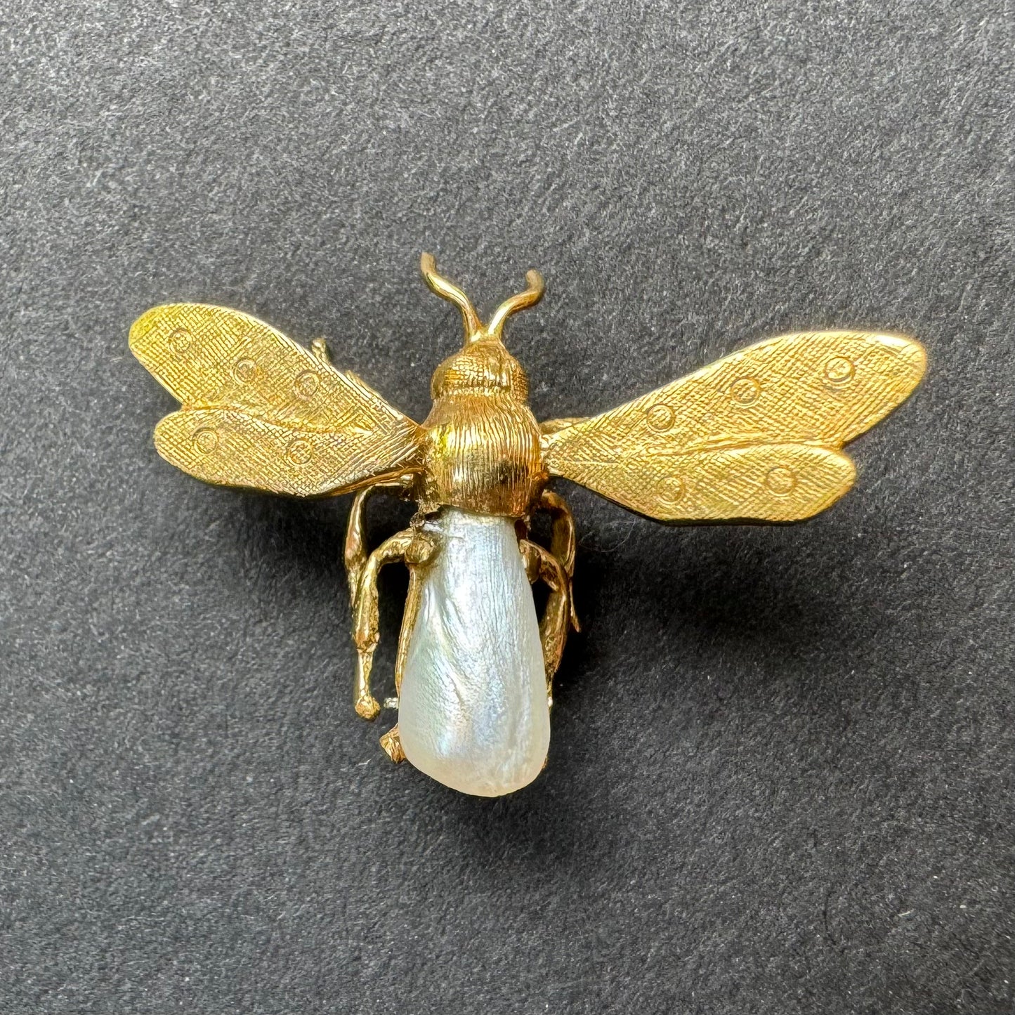 18k Italian Bee Brooch with Pearl