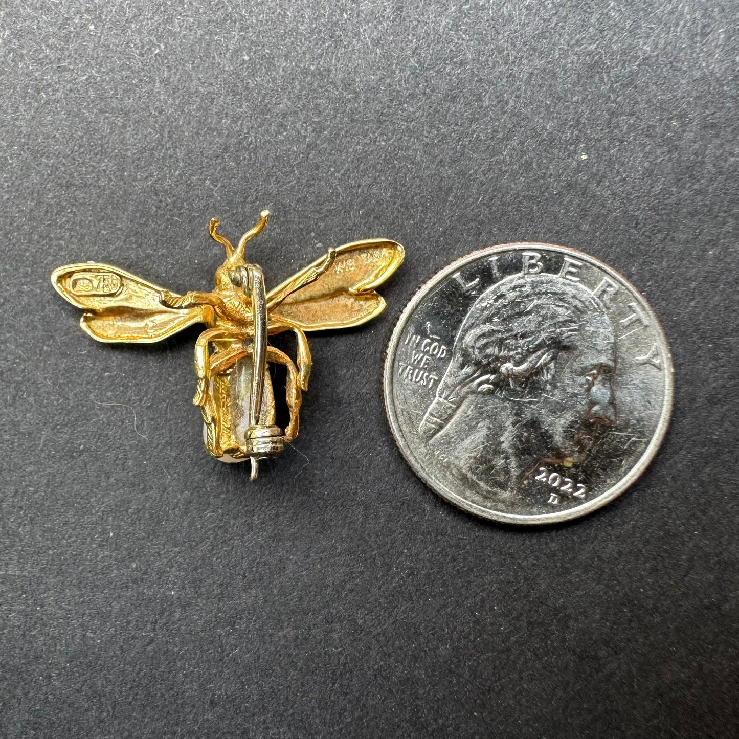 18k Italian Bee Brooch with Pearl