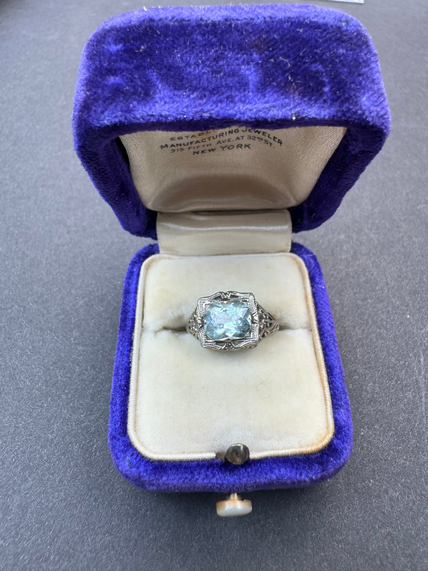 14k Edwardian White Gold Aquamarine Ring