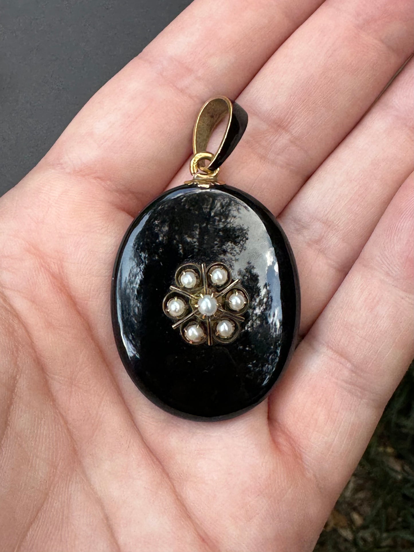 14k Pearl & Black Enamel Open Back Locket