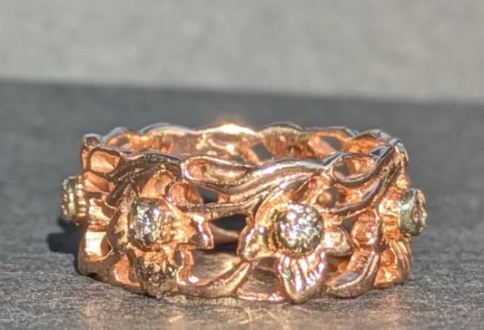 14k Rose Gold Vintage Floral Band