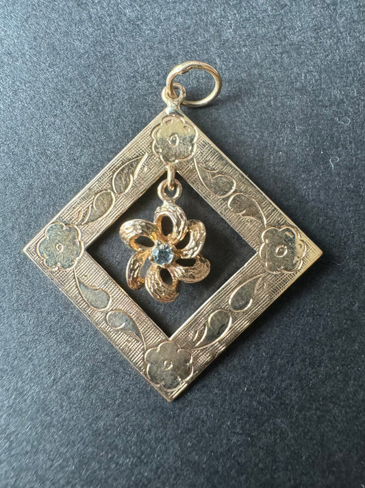 14kt Conversion Gold Pendant with Aquamarine Center