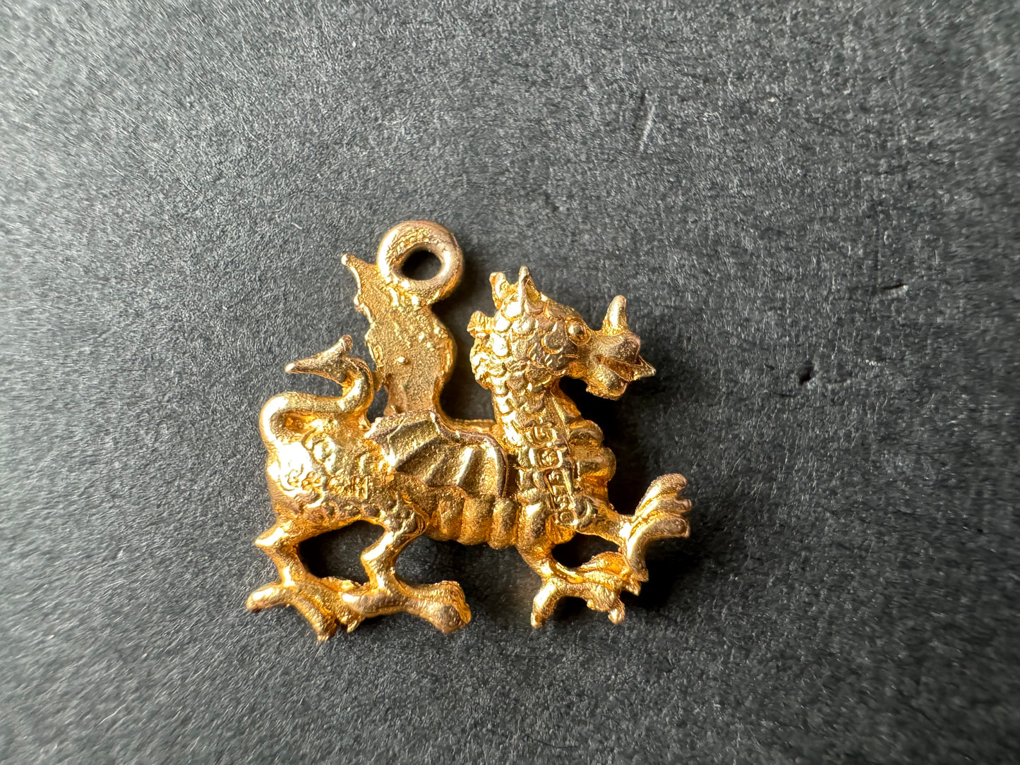 9k Small Welsh Dragon Charm