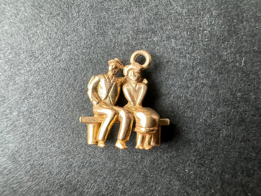 9k English Sweet Couple on Bench Charm