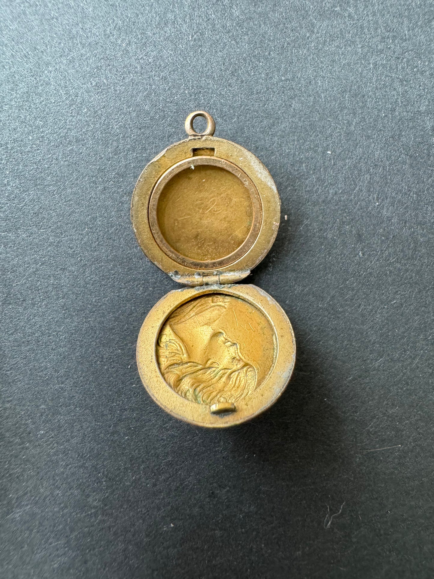 Art Nouveau Locket with Woman's Profile