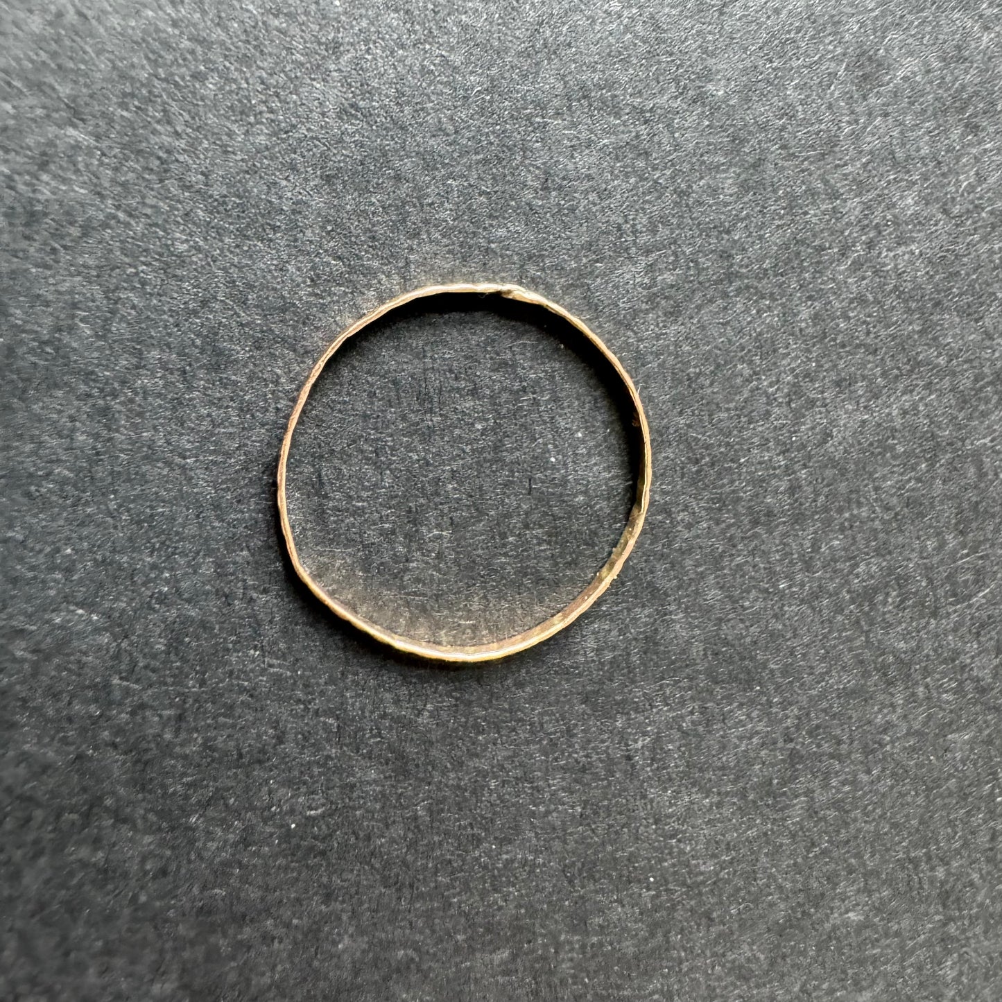 9k Tiny Gold Ring