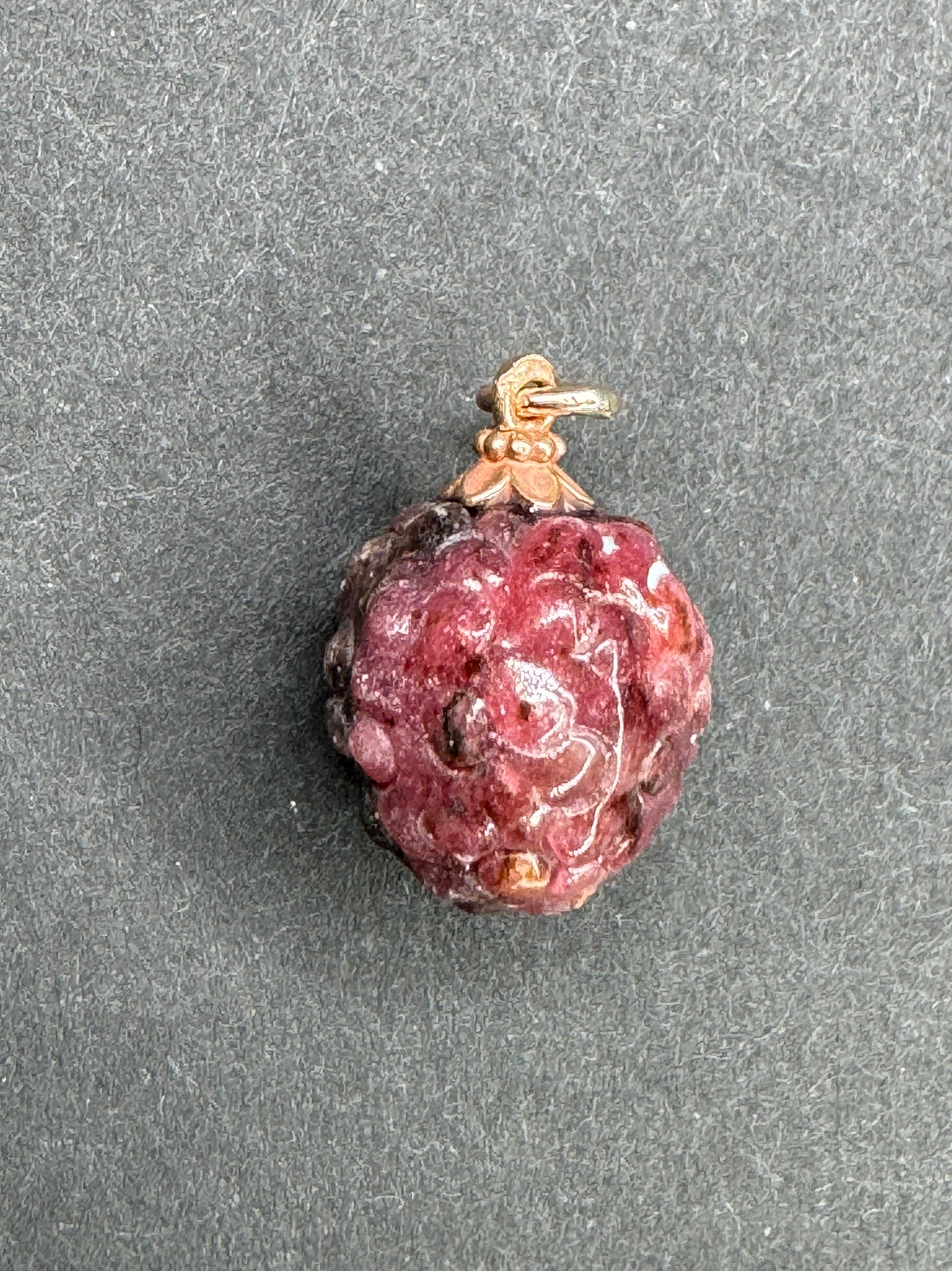 14k Carved Ruby Raspberry