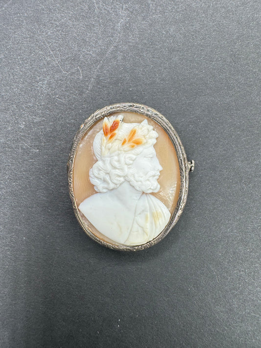 Conch shell French cameo of Zeus with chased sterling mounting