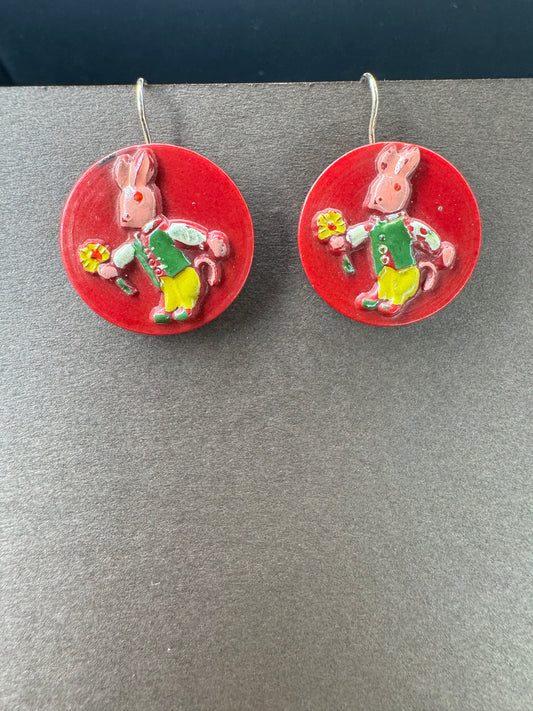 Bakelite Bunny Earrings on White Gold Wire