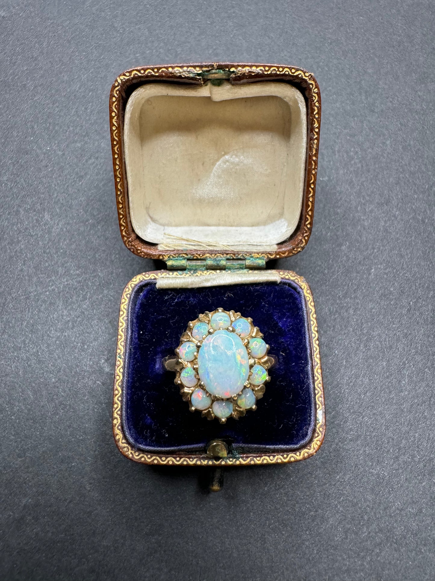 Vintage 14k Opal Cluster Ring