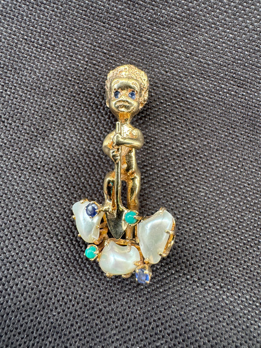 Ruser Angel Brooch