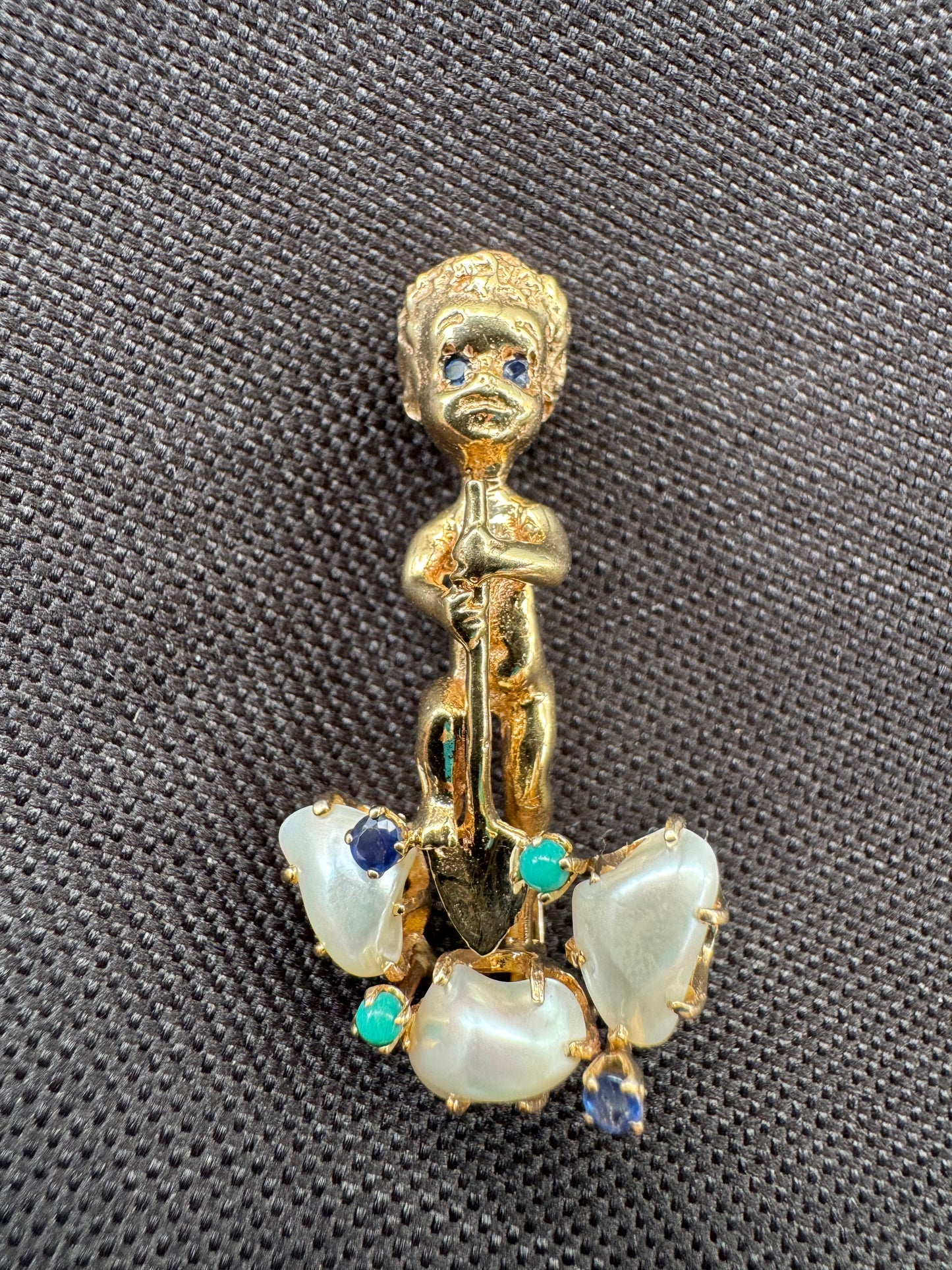 Ruser Angel Brooch