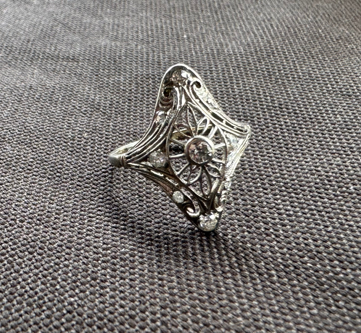 14k Filigree Navette Ring