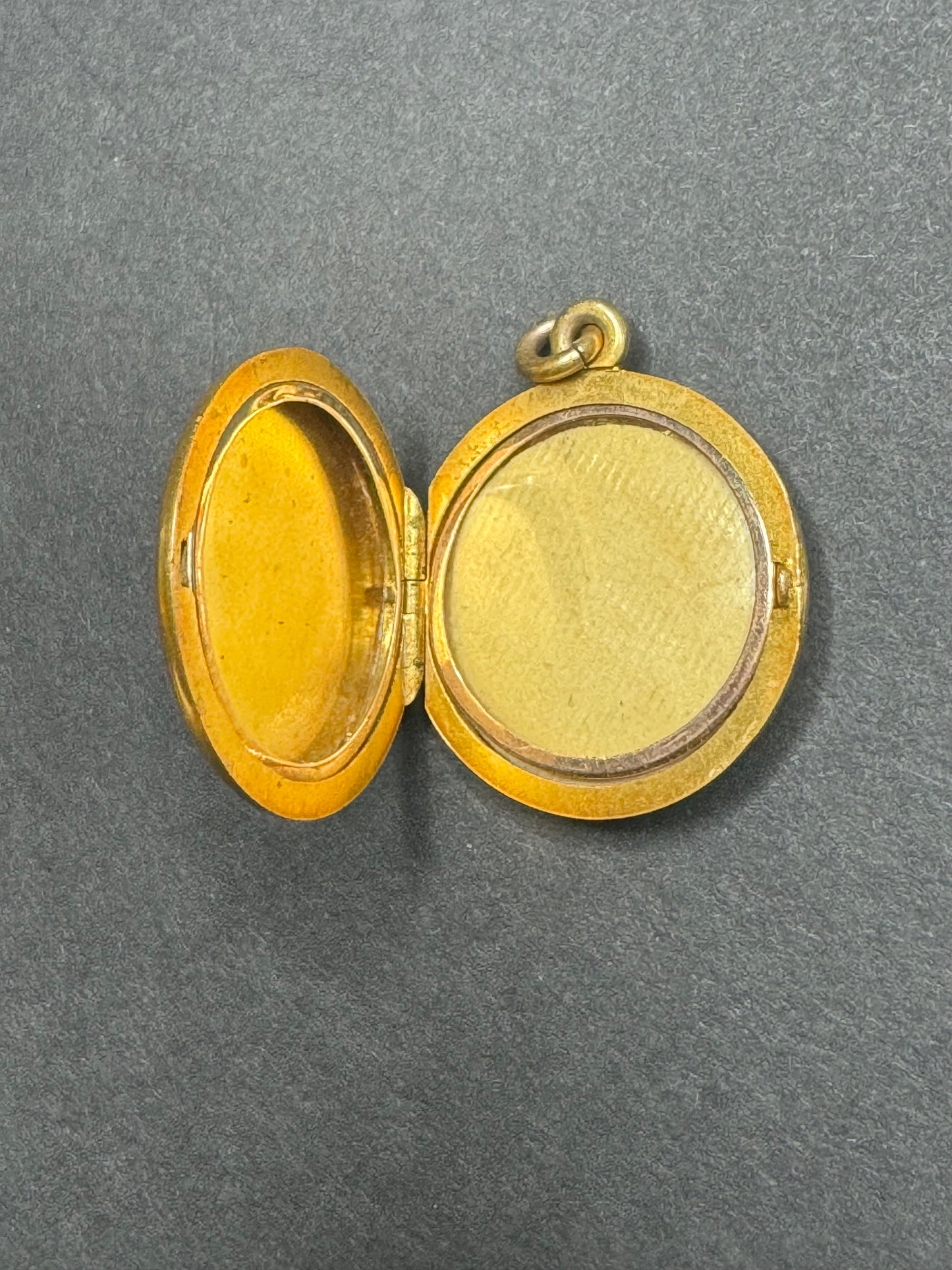 Early 1900s 10k Repousse Flower Basket Locket