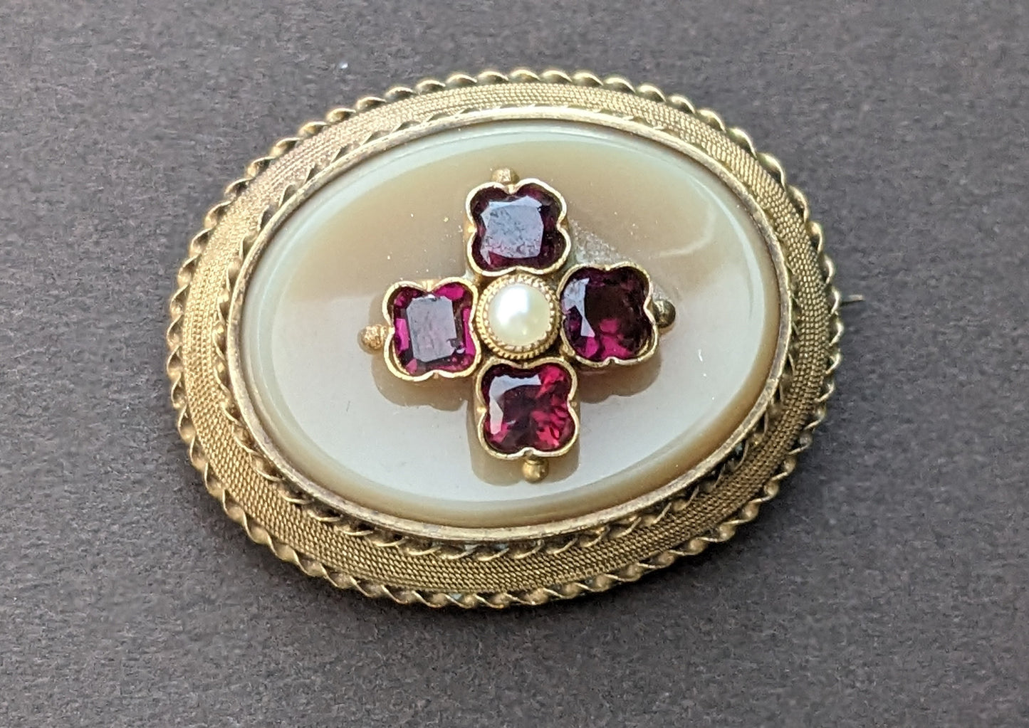 18k Victorian Gold, Garnet, Agate, and Pearl Brooch