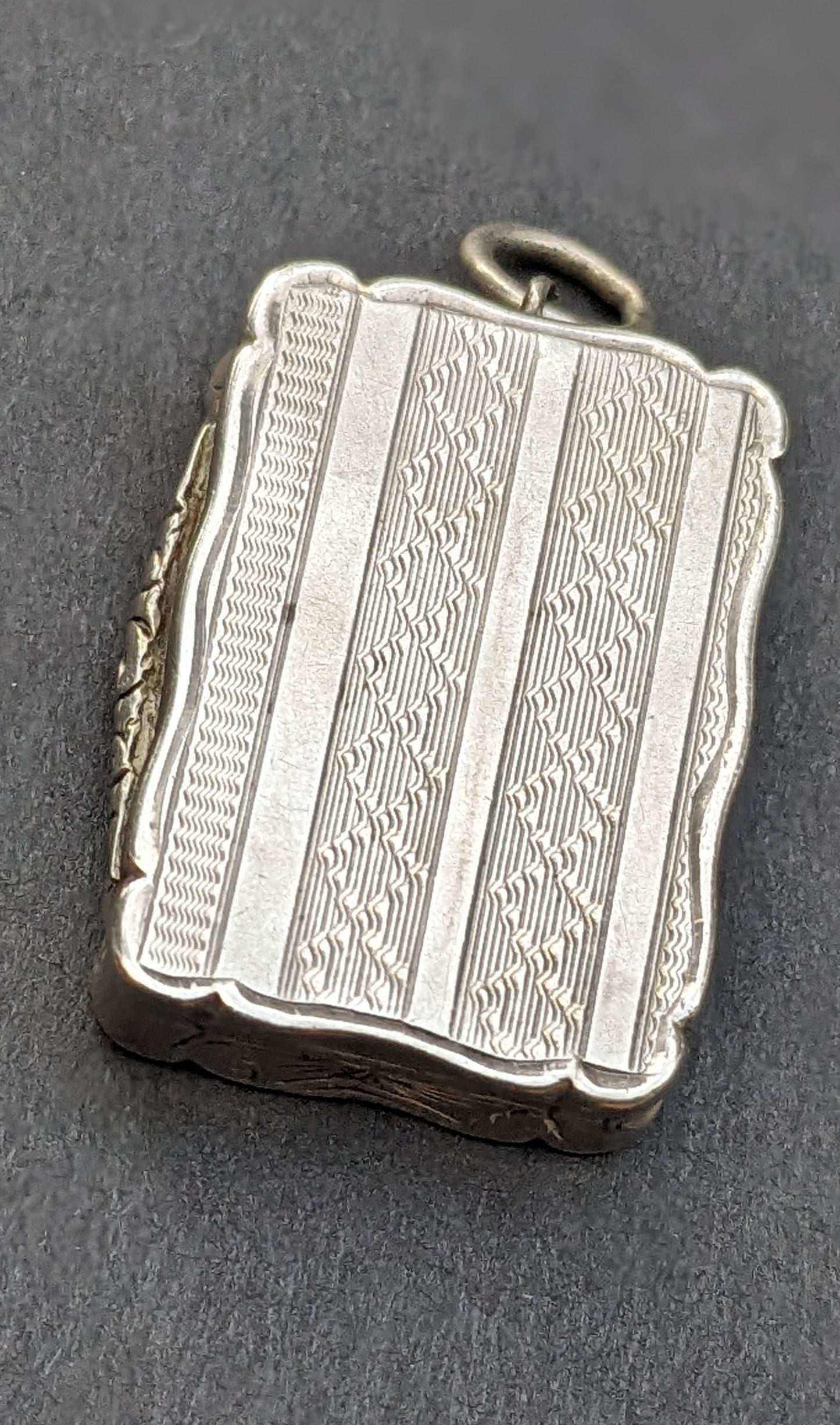 Sterling vinaigrette pendant