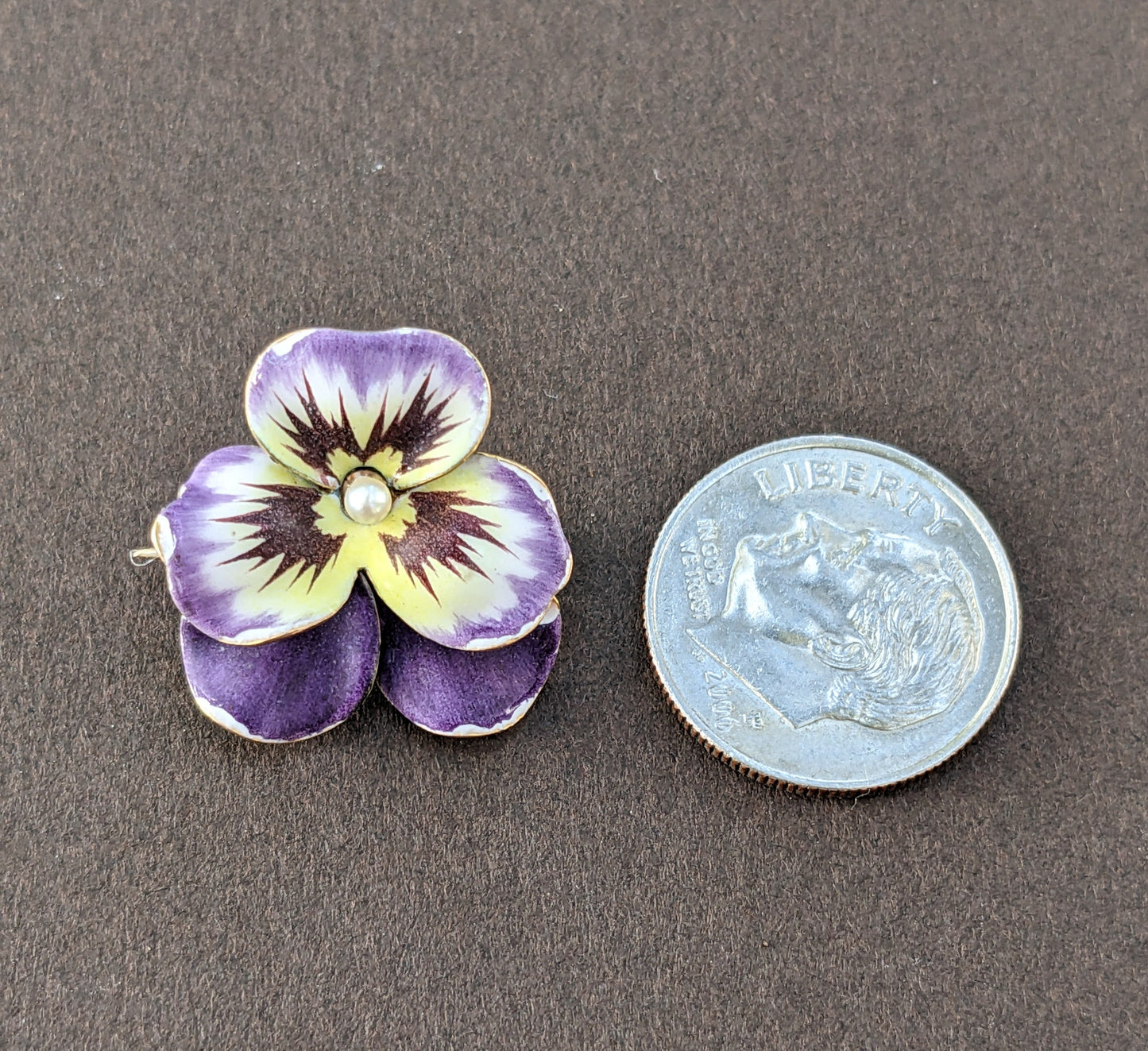 10kt Enamel Pansy brooch