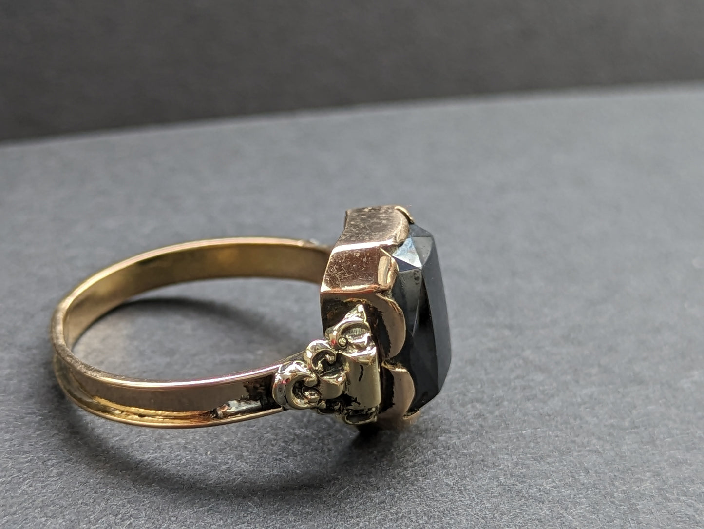 14K Dutch Mourning Ring Pyrite