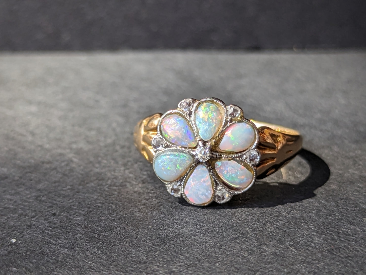 18K English opal ring